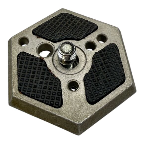 Manfrotto Hexagonal Tripod Head Quick Release Plate 3/8 -16 Thread - Picture 1 of 2